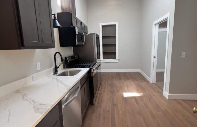 Photo of 519 Main StreetUnit H