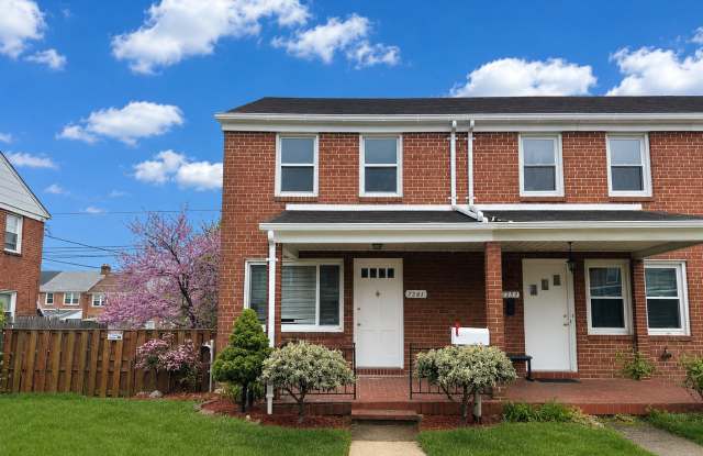 Charming 3 Bedroom Home with Finished Basement & Fenced Backyard
