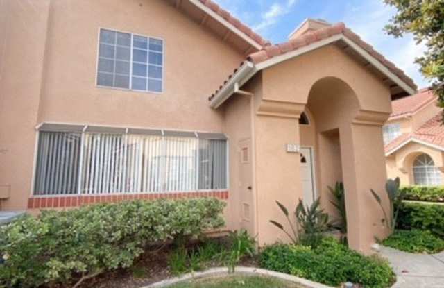 Photo of 182 Alicante Aisle