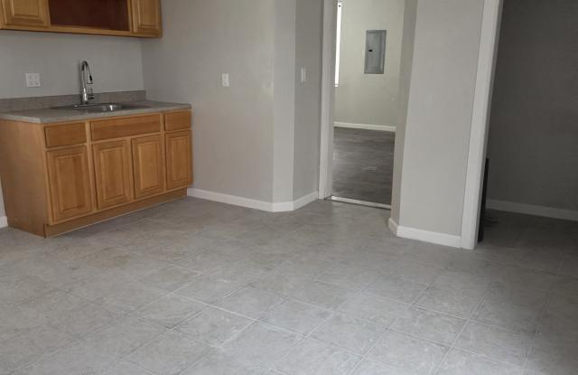 Photo of 440 East Cheltenham Avenue