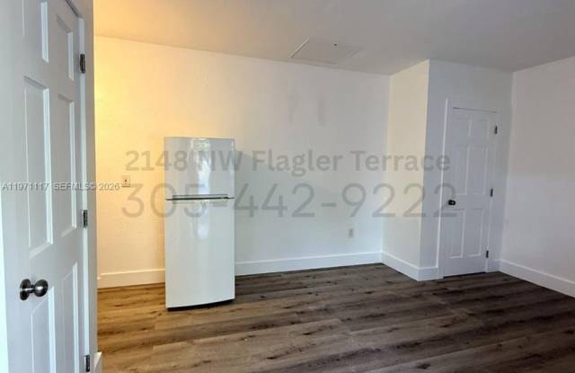 2148 NW Flagler Ter
