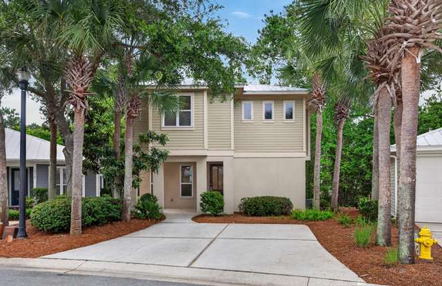 2019 Pine Island Circle
