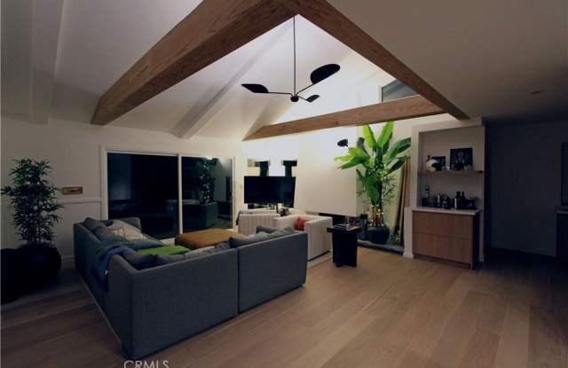 Photo of 1914 Pelican Avenue