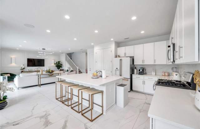 32203 MAHOGANY VALLEY DRIVE