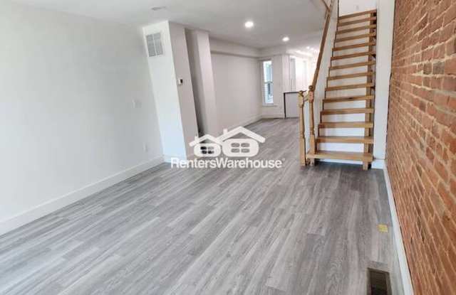 838 S East Ave