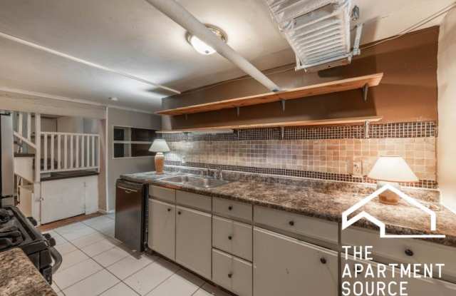 2527 North Orchard St.