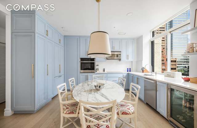 Sutton 57 Condominium