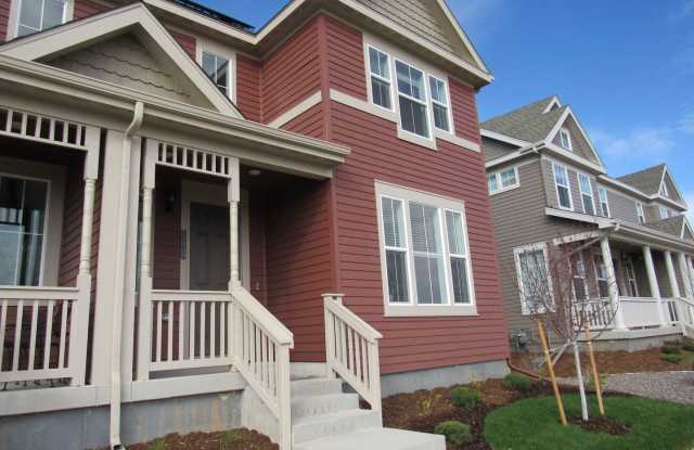 1559 Hudson Aly