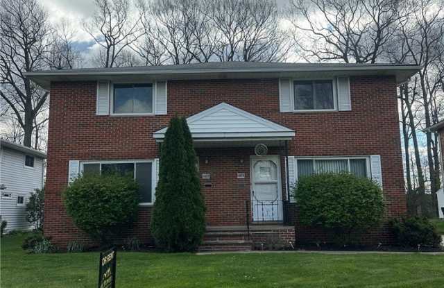 1187 Bonnie Lane