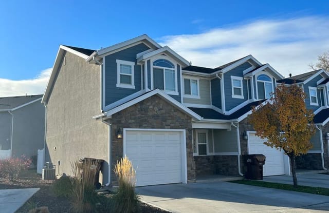 1157 W Excalibur Way - 1157 Excalibur Way, West Haven, UT 84401