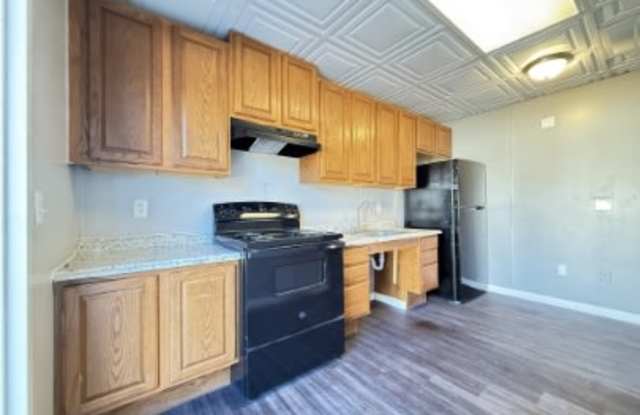 200 Private Road 4352 - B