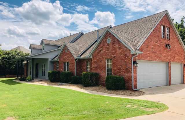 Photo of 4 bed + office + Bonus room/2nd Living upstairs, 3 bath on 2+ Acres in Moore Schools !