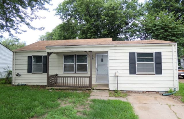 4651 S Laclede St - 4651 Laclede Street, Wichita, KS 67217