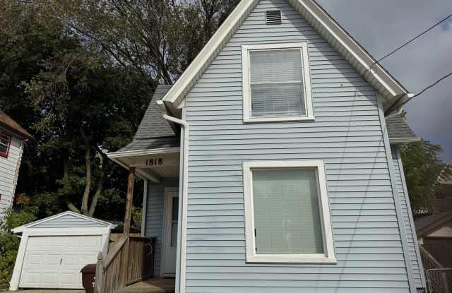 1818 Charles Street