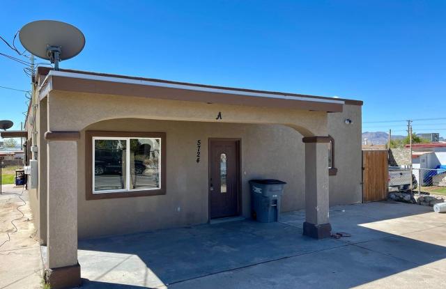 Great location! - 5724 Ybarra Court, El Paso, TX 79905