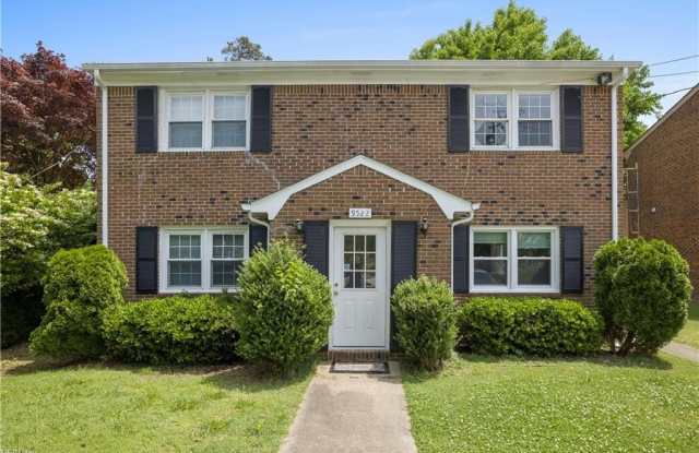 Photo of 9522 Mason Creek Road