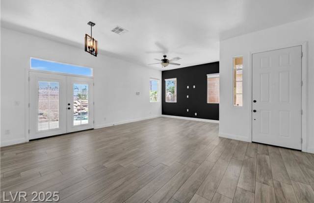 1135 Hidden Mist Street