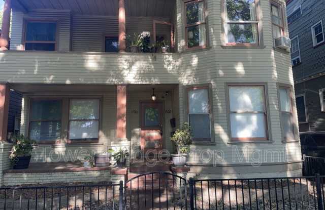 1710 1/2 16th St