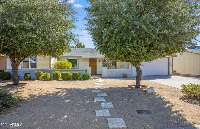 Photo of 14225 N 39TH Way