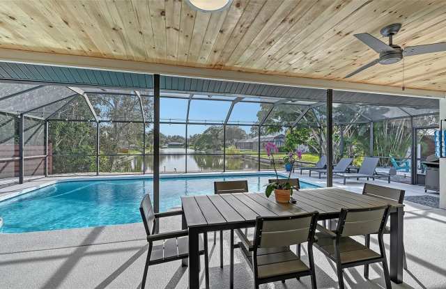 Photo of 3924 HELENE STREET