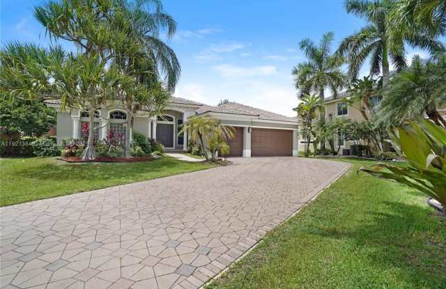 Photo of 6713 NW 127th Ter