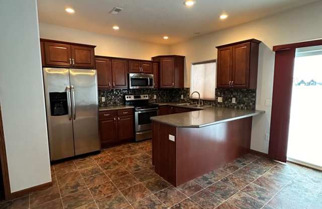 Photo of 3 Bedroom House!