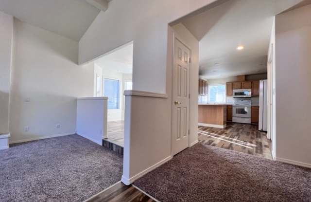 Home in the Heart of Eagle: 3-Bed, 2-Bath Oasis!