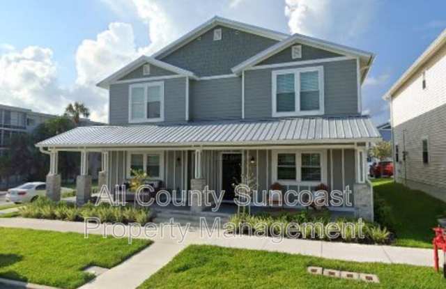 1279 Park St.