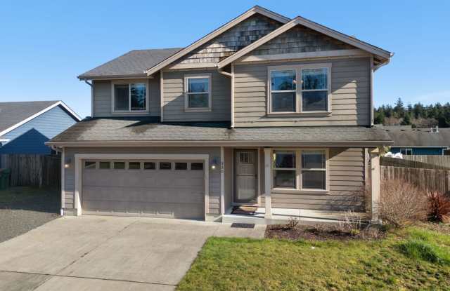 330 SW Kalmia Ave, Warrenton, OR 97146