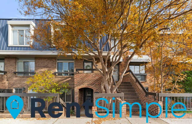 Photo of 1673 S Hayes Street