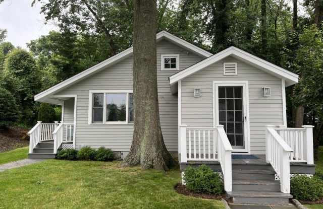 693 Boston Post Road unit: A