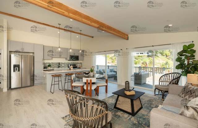 Welcome To Your Modern Sanctuary- Two Bedroom Home In The Hills Of Vista