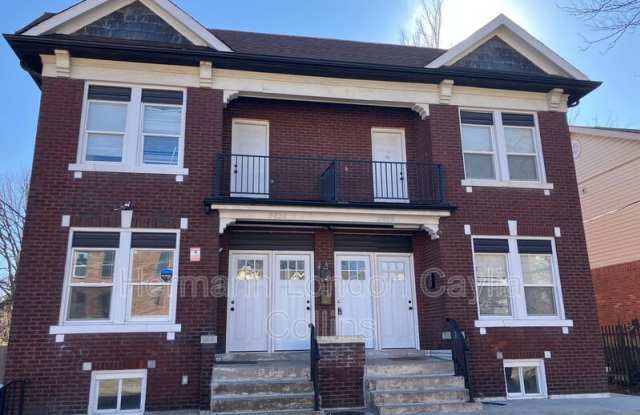 5832-5834 Etzel Avenue