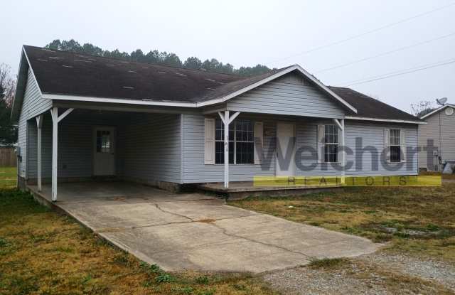 Photo of Spacious 3BR/2BA with Carport  Large Yard