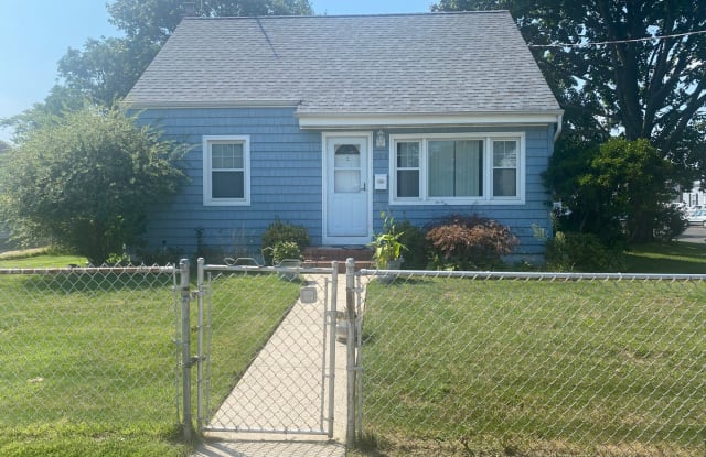 809 S. Strong  Ave - 809 South Strong Avenue, Copiague, NY 11726