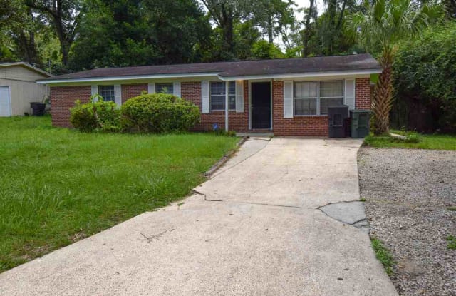 2337 Yorkshire - 2337 Yorkshire Drive, Tallahassee, FL 32304