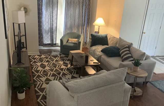 3040 Barrymore Street