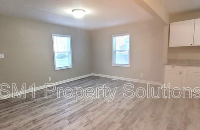 2404 Williams Avenue