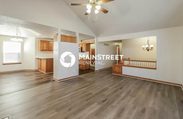 309 Southwest Creek Ridge Drive .