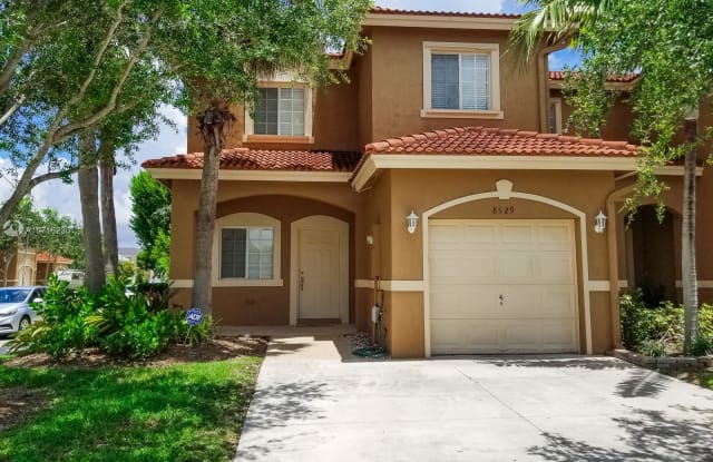 8529 SW 214th Ter - 8529 Southwest 214th Terrace, Cutler Bay, FL 33189