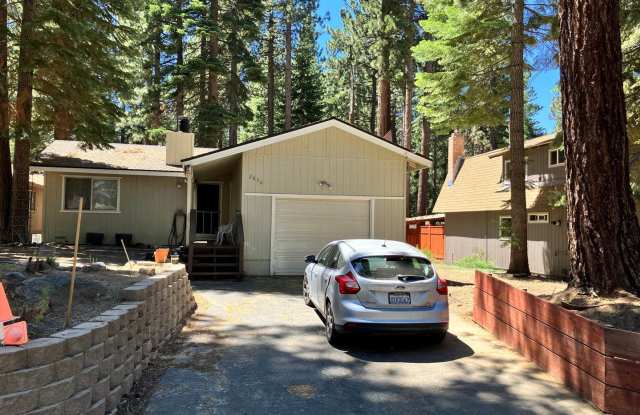 Long term rental with garage and large backyard - 2056 Susquehana Drive, El Dorado County, CA 96150