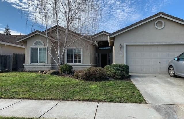 1378 Christopher Dr - 1378 Christopher Drive, Merced, CA 95340