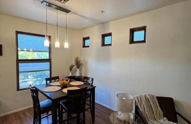 2423 E Autumn Flower Drive