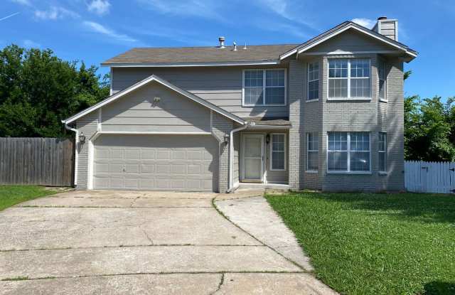 Updated 3 Bedroom, 2-1/2 Bathroom House on a Cul-de-sac