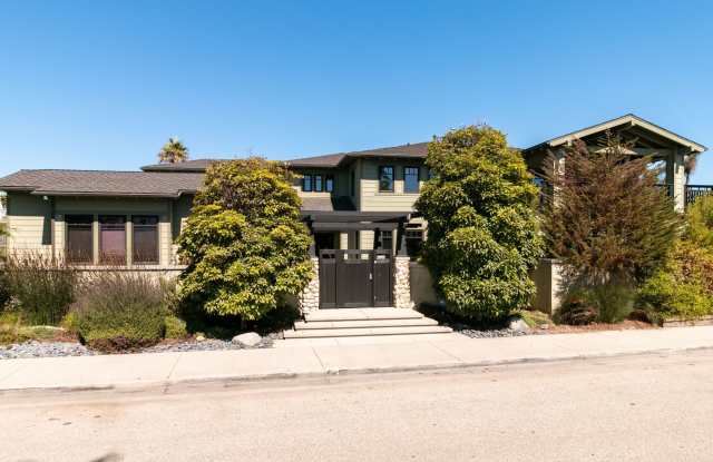 1520 Mandalay Beach Rd - VR