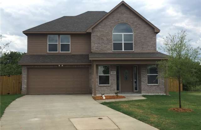 Photo of 122 Brooks Drive