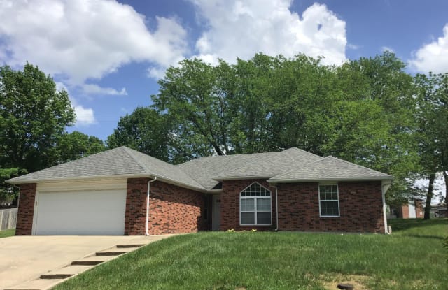 602 NANCY DR - 602 Nancy Drive, Columbia, MO 65203