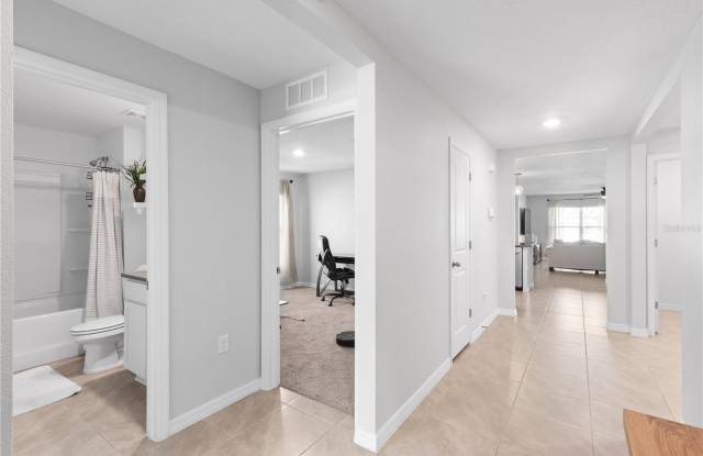 722 ACE OUTLAW AVENUE