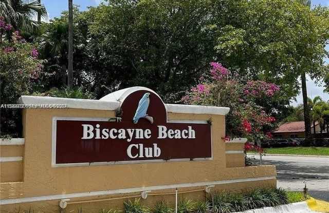 Photo of 15581 SW 104th Ter