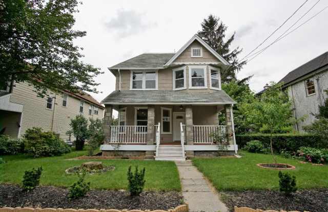 62 WATERLOO AVENUE
